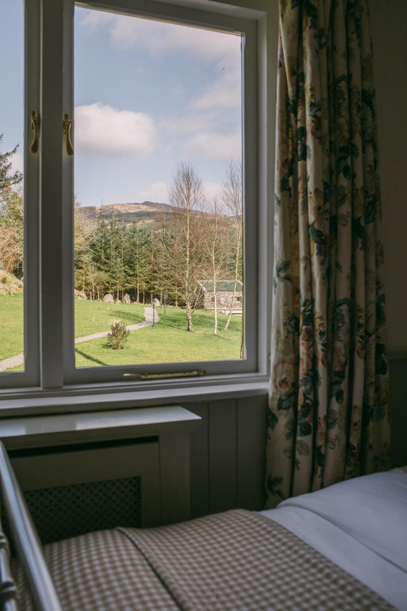 Mossie'S Bed & Breakfast Adrigole Bagian luar foto